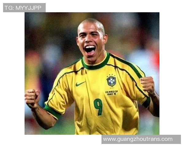 马丁内利的崛起之路:从青涩小将到足球场上的璀璨明星