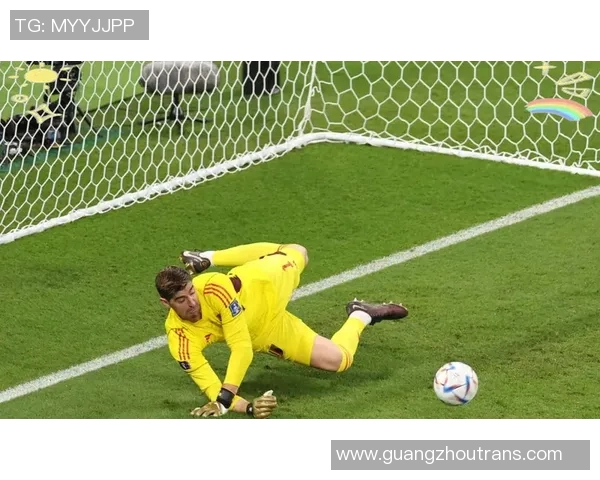 库尔图瓦的传奇之路：从青涩少年到世界顶级门将的蜕变与荣耀