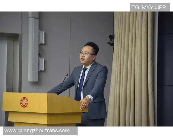 专访杨静：深入探讨英雄联盟成功背后的策略与创新之路